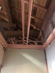 床の間は吹寄天井に施工します。